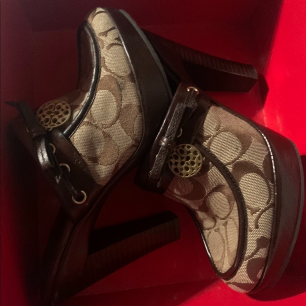 Coach shoes